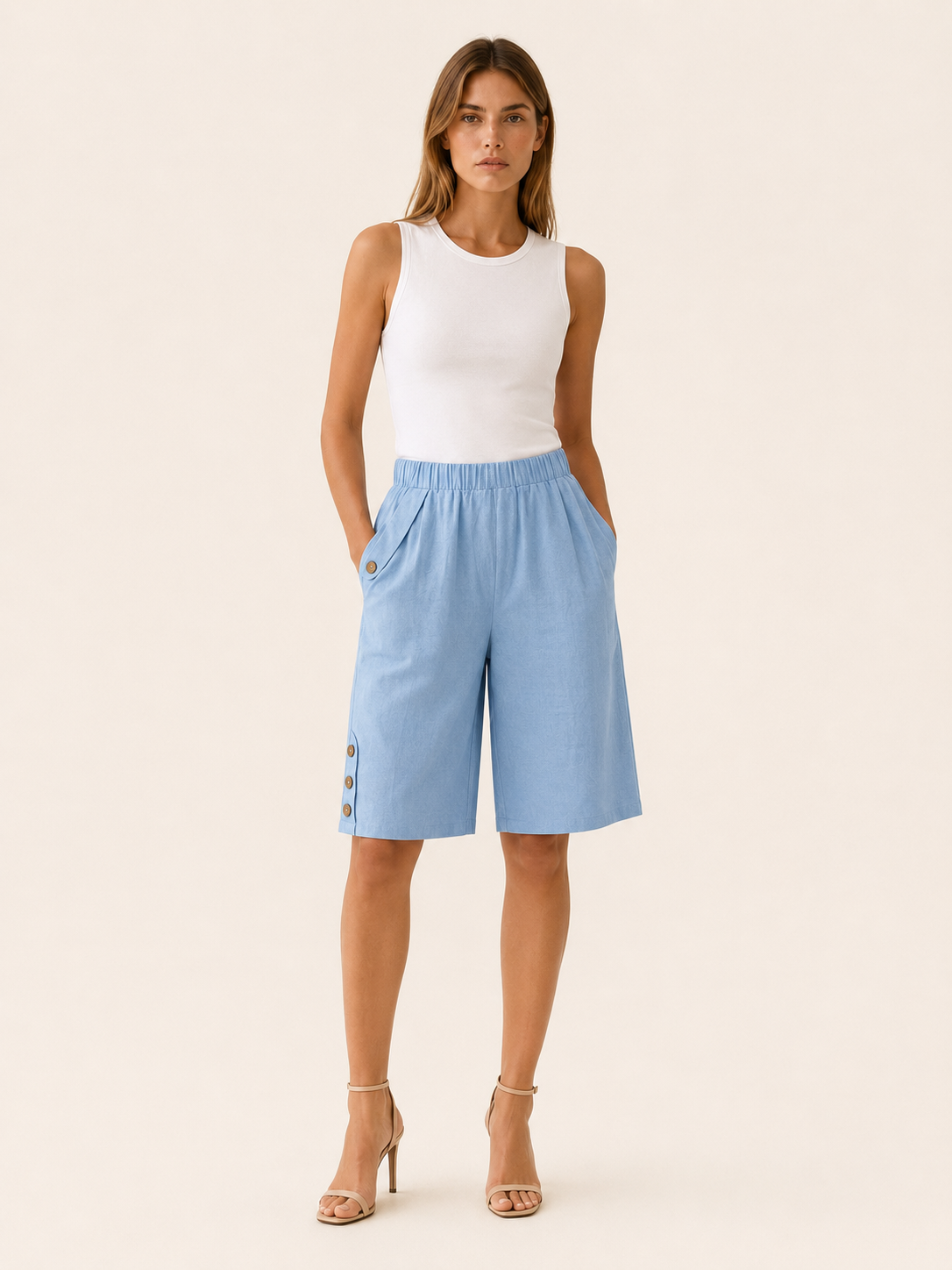 Women's Workout Shorts Elastic Waist Button Detail