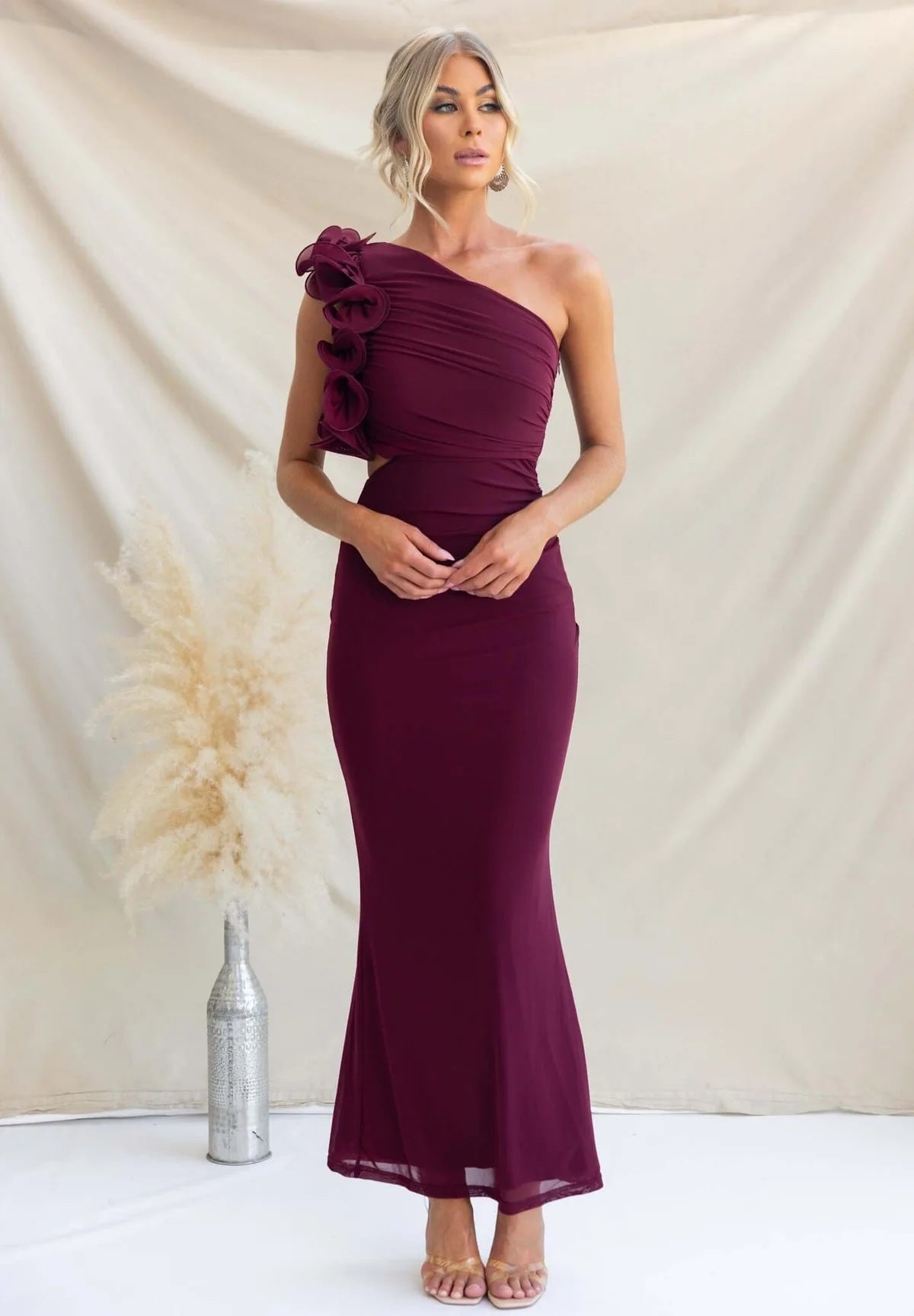 Women's Wedding Guest Dresses One-Shoulder Maxi Dress with Ruffles