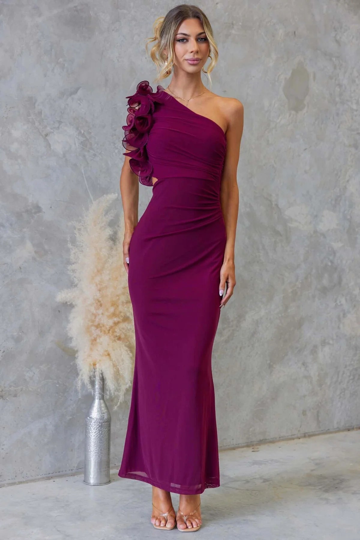 Women's Wedding Guest Dresses One-Shoulder Maxi Dress with Ruffles